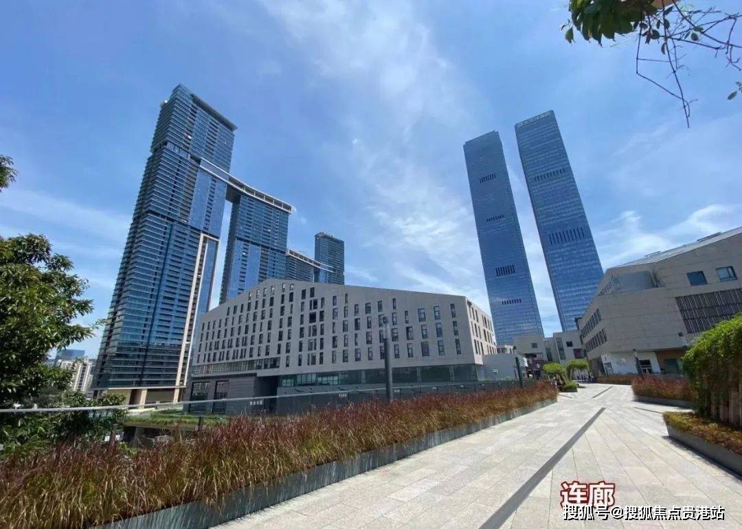 戎美股份：公司在上海购置临街独栋物业，主要基于设立设计研发中心和实体展示门店两个业务发展目标