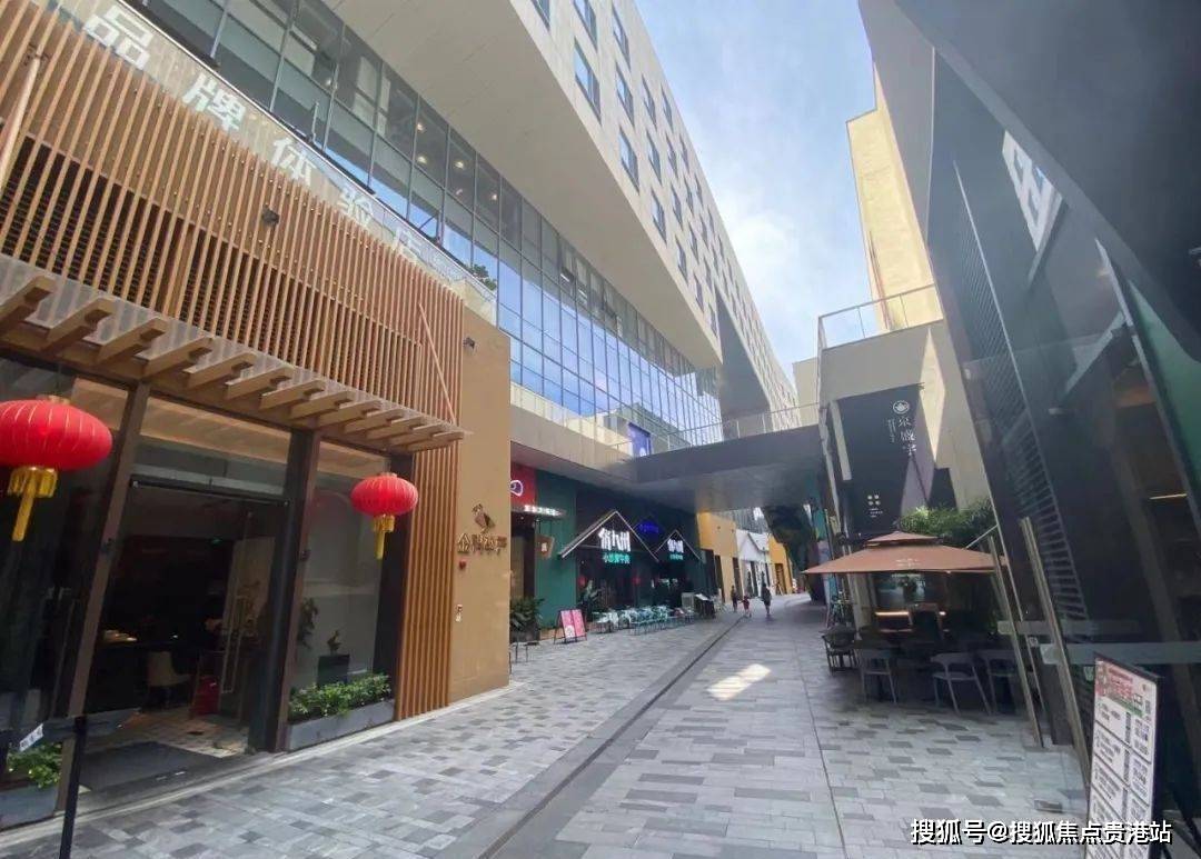 戎美股份：公司在上海购置临街独栋物业，主要基于设立设计研发中心和实体展示门店两个业务发展目标