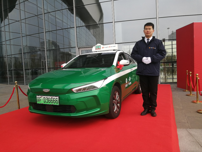 多地探索出租车“一车两价” 巡网融合或迎发展关键之年