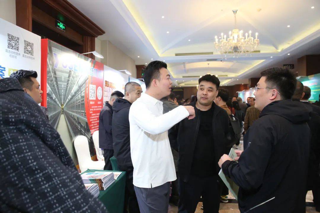 湖南裕能：4月30日召开董事会会议