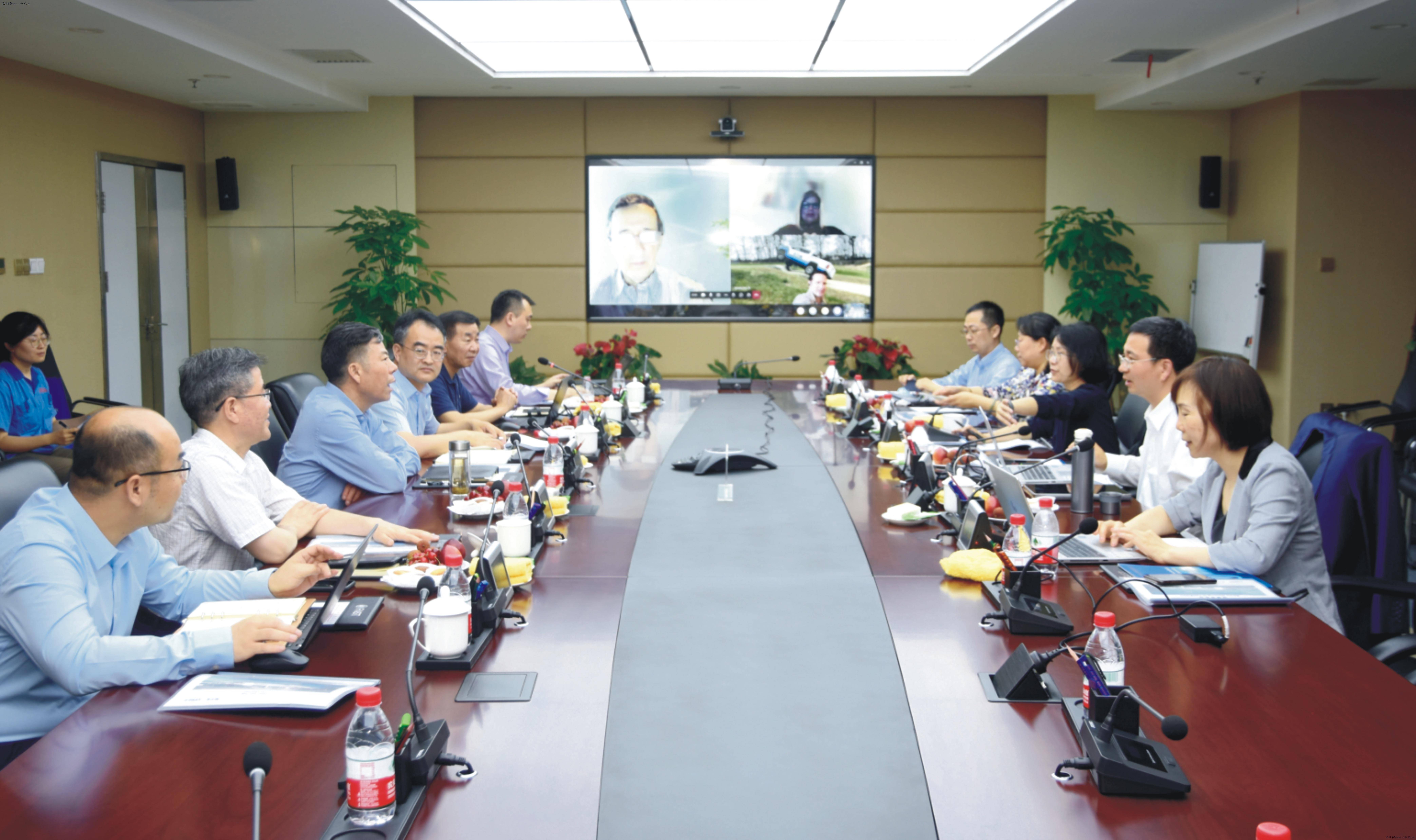 华润三九：5月14日召开董事会会议