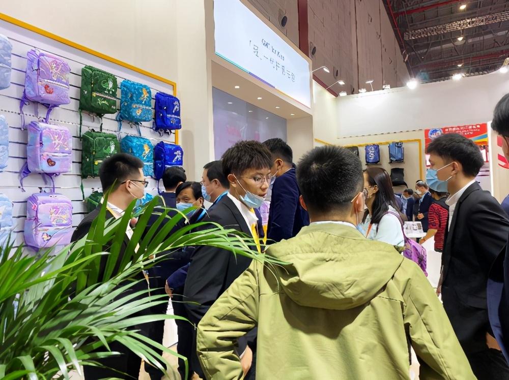 驻挪威大使侯悦出席第七届进博会在挪推介会