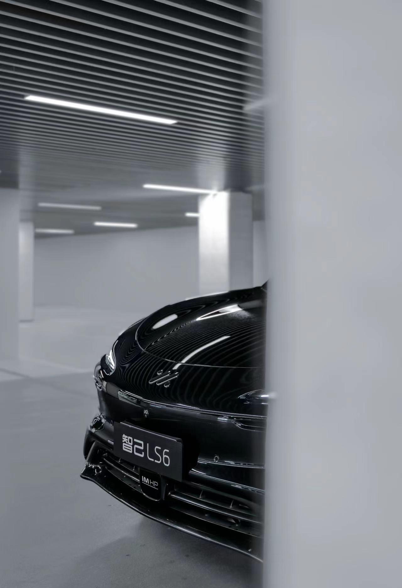 智己汽车：智己LS6海外版IM6计划3月中下旬在泰国上市