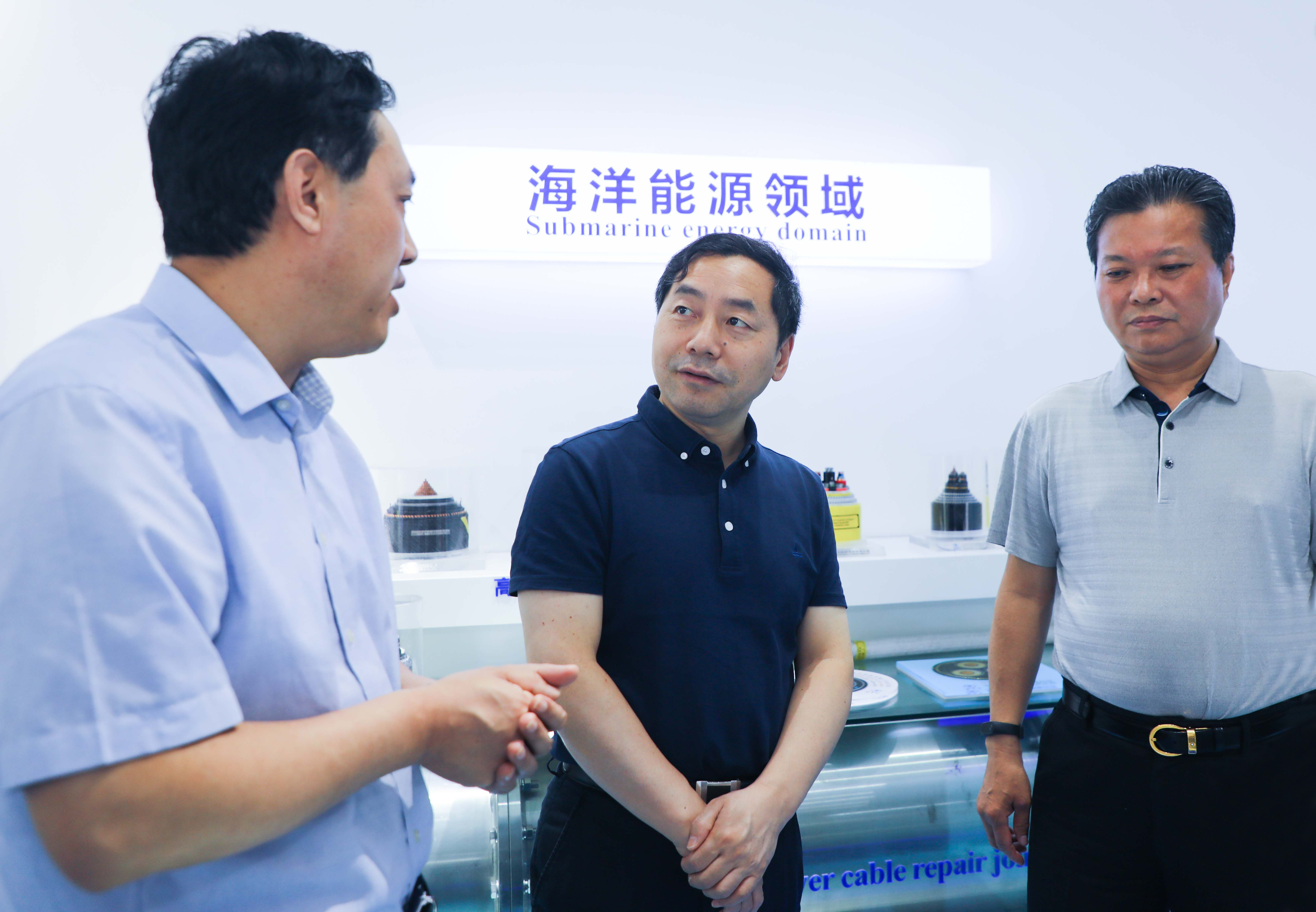 中天科技获得发明专利授权：“宽带抗弯多模光纤”