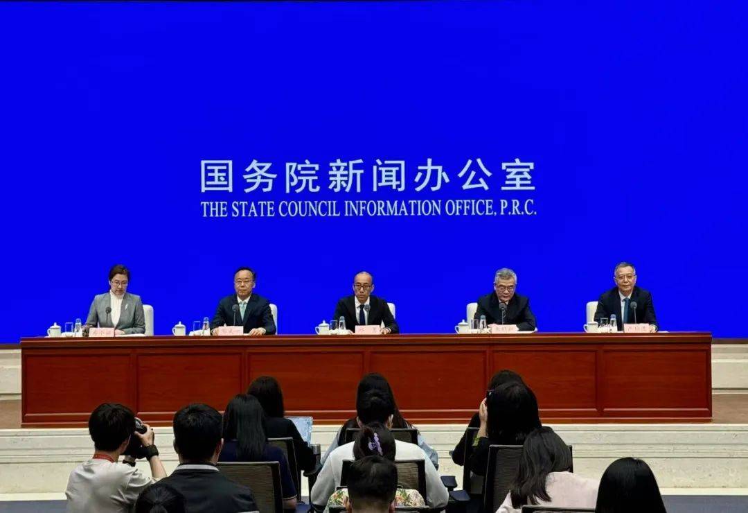 财政部：4月全国发行新增债券2534亿元