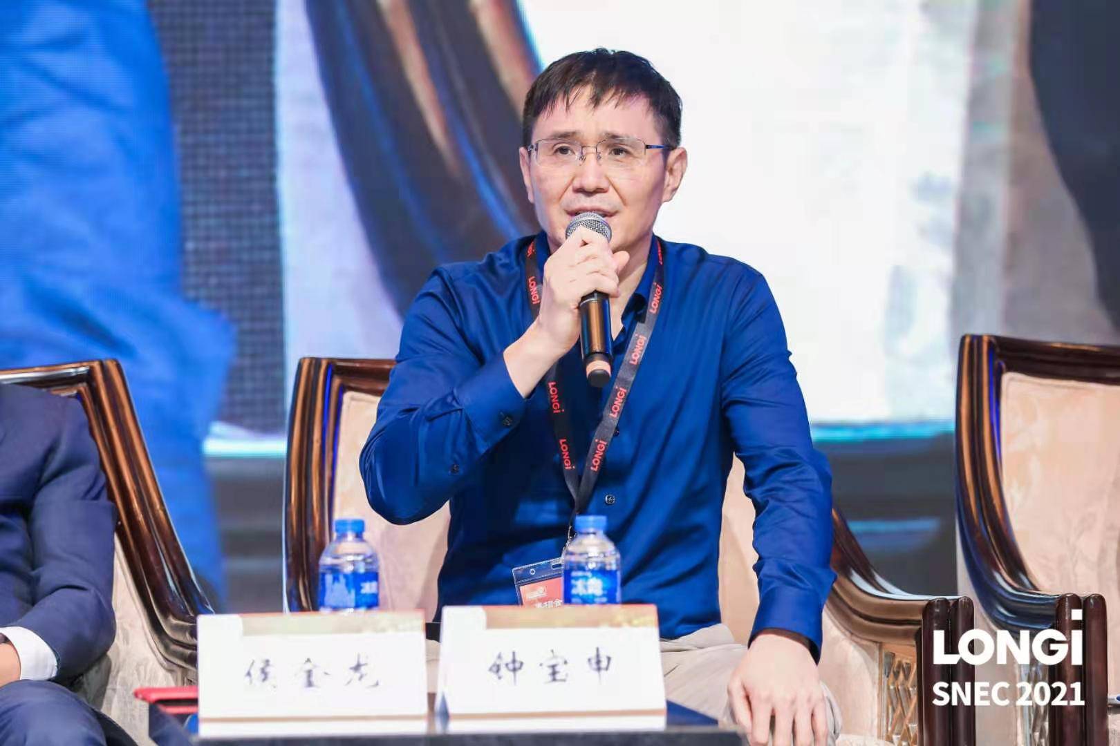 李振国“退位”,终结隆基“二虎式”权力格局