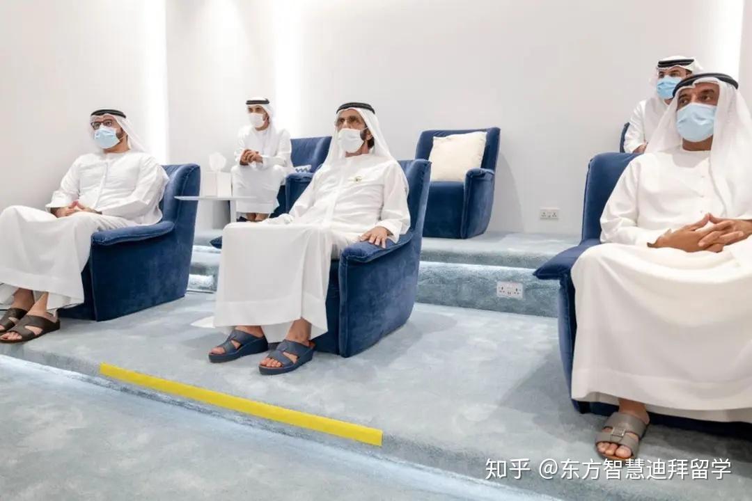 马克图姆?本?穆罕默德?阿勒马克图姆主持迪拜经济和金融部门发展高级委员会会议