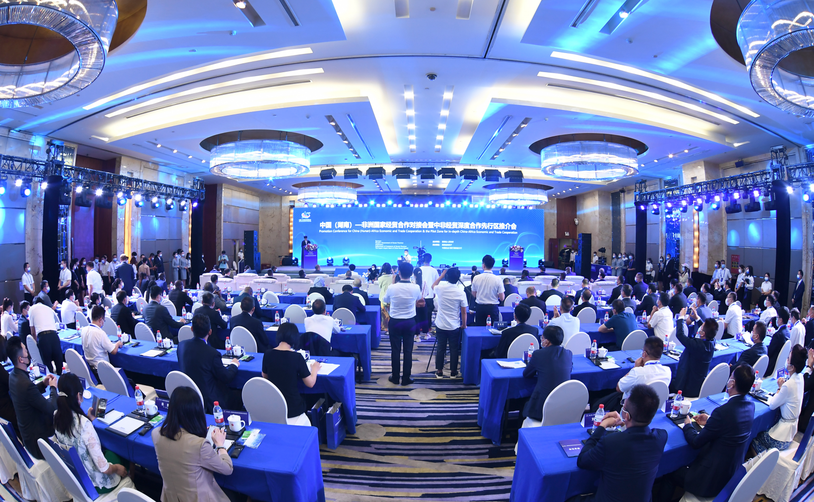 第十一届上交会闭幕 技术转移专区达成意向合作金额近16亿元