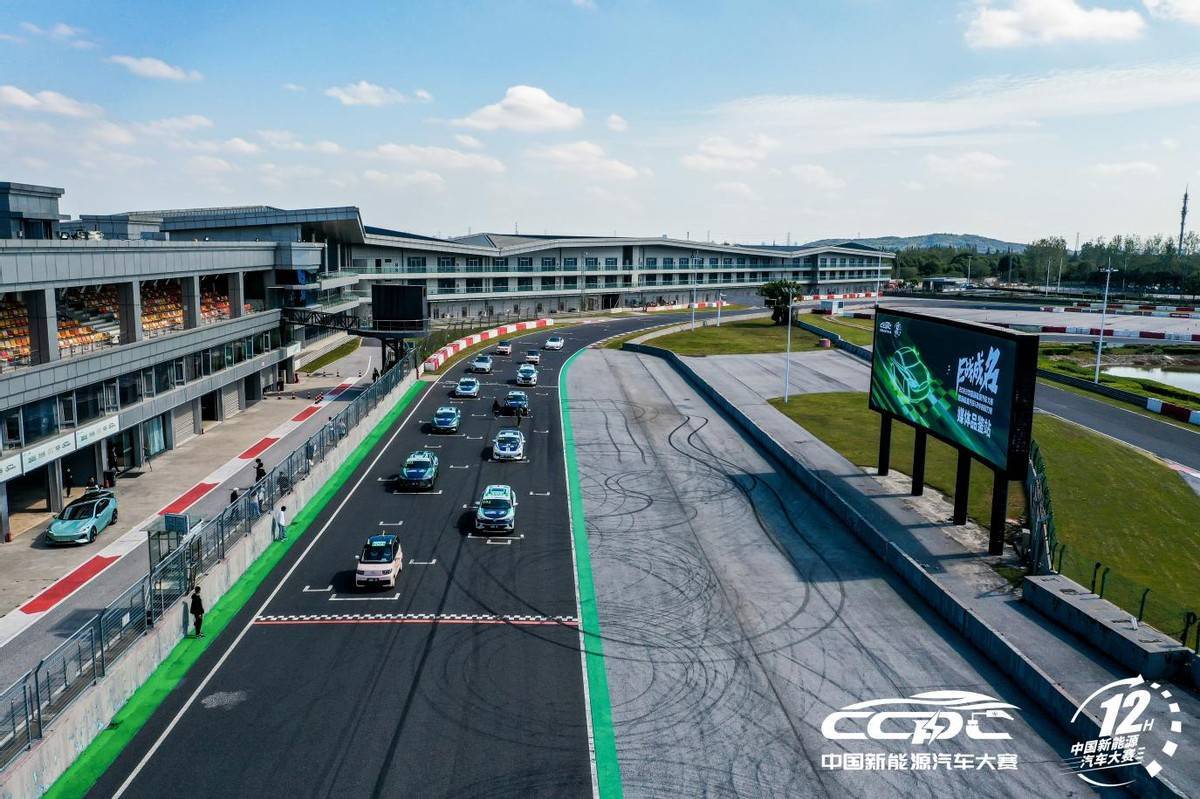 力盛体育：除现有的赛车类传统赛事外公司在新能源车智能赛事方面持续研发拓展