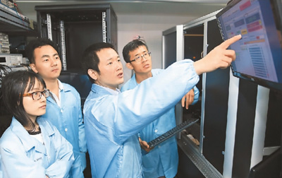 中国千比特超导量子计算测控系统完成交付