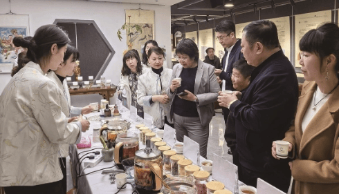 21对话｜CDD JAP郭大治：参议院通过稳定币法案 难解美债危机