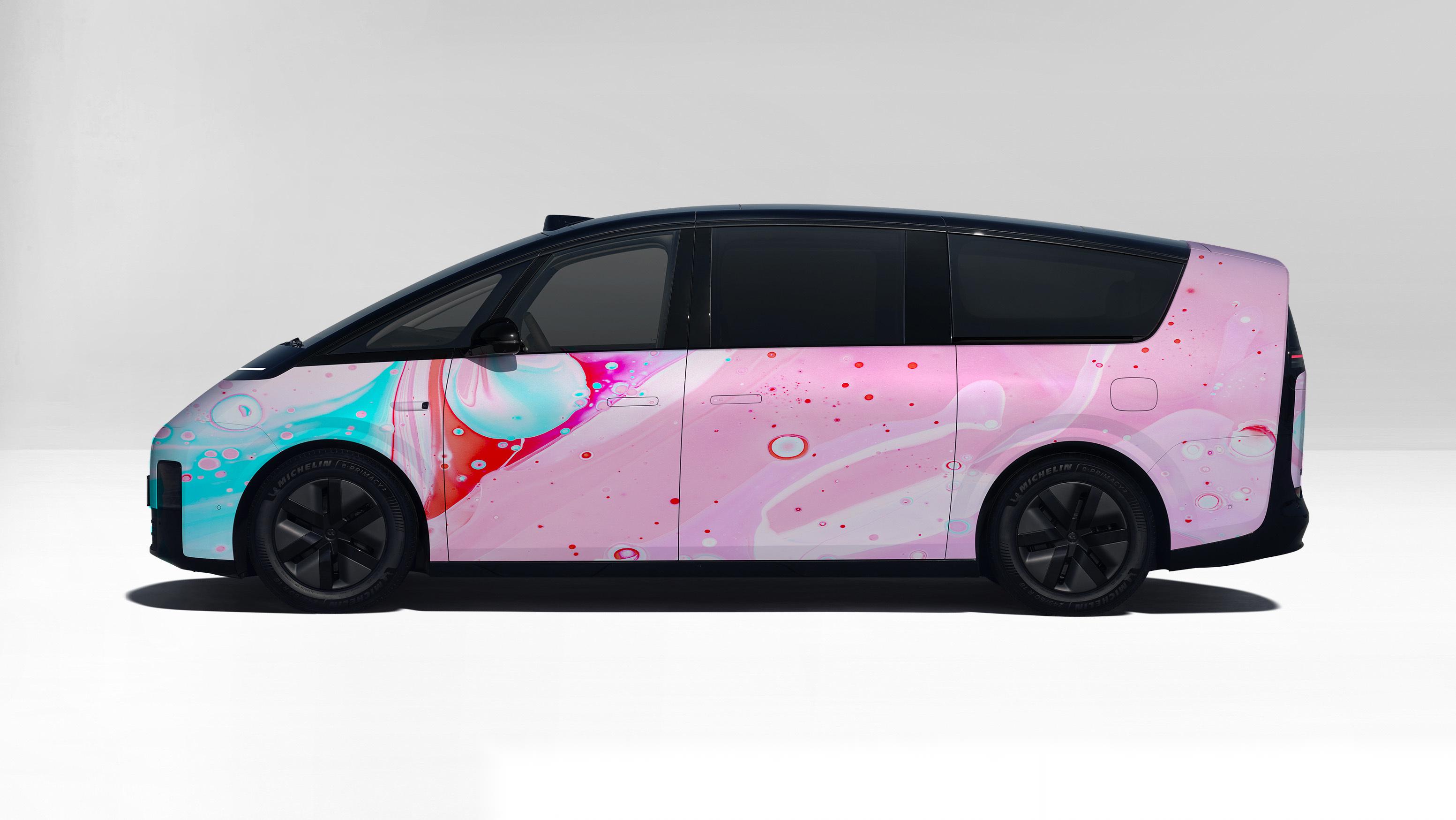 超越特斯拉，理想汽车超充网络突破2500座