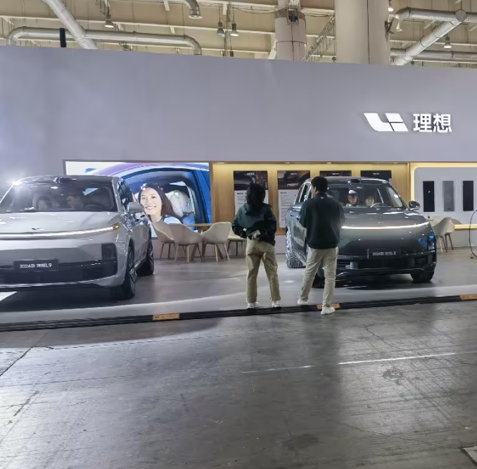 超越特斯拉，理想汽车超充网络突破2500座