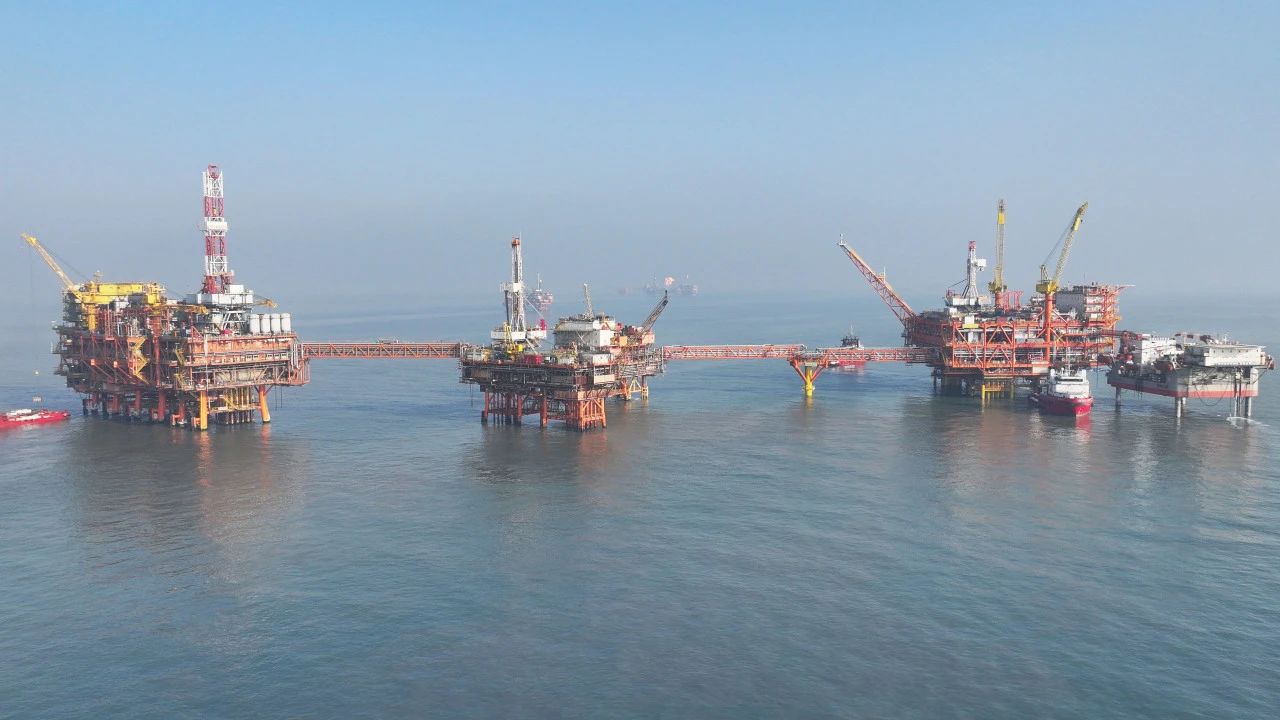 探访我国最大海上油田：增储扩产再上新台阶 深海科技迎新机遇