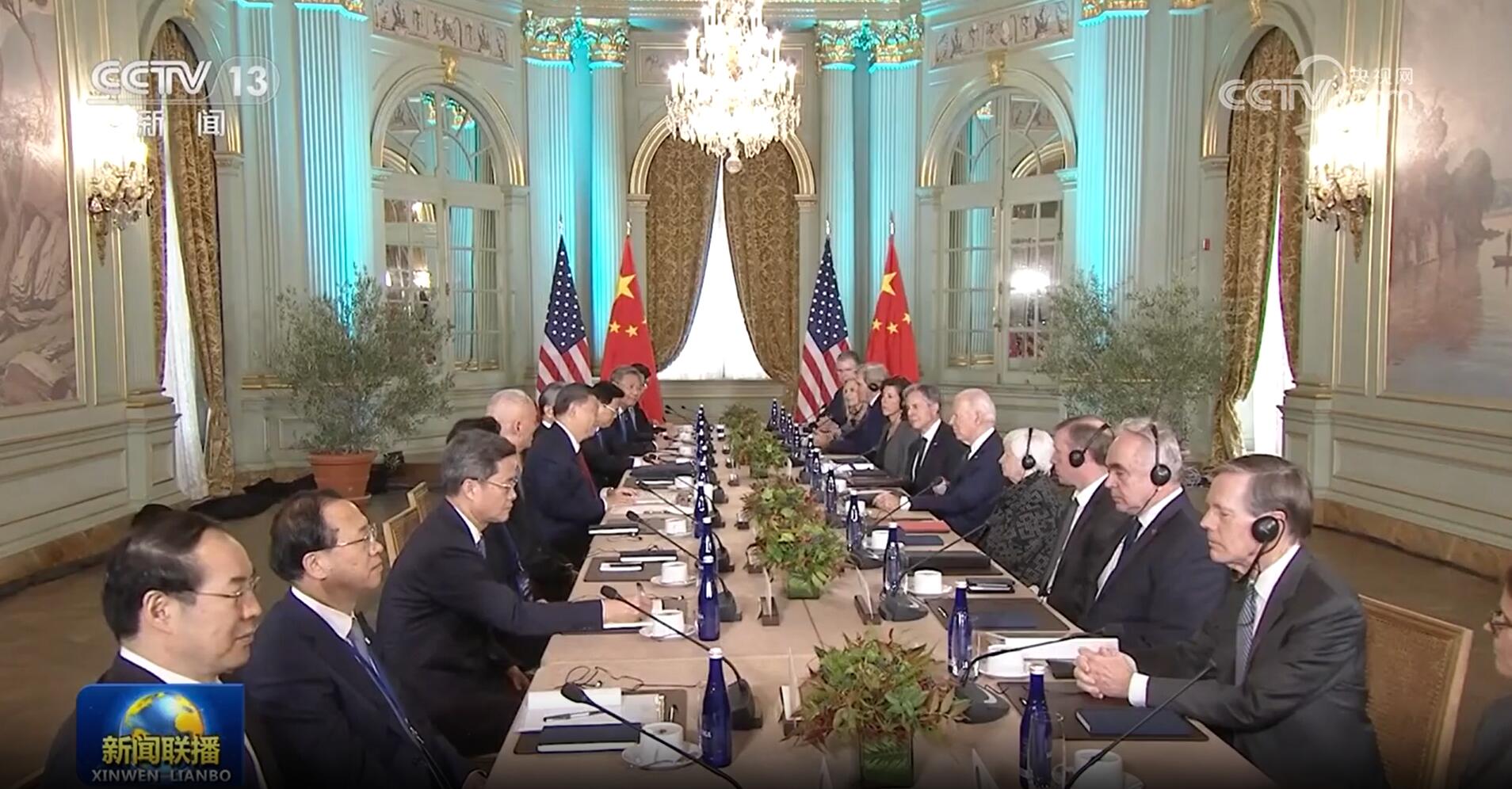 习近平同美国总统特朗普通电话