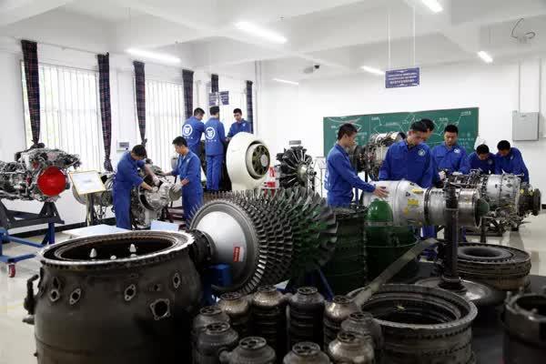 四川能投耗资超5亿元买下3架波音737 加码飞机租赁