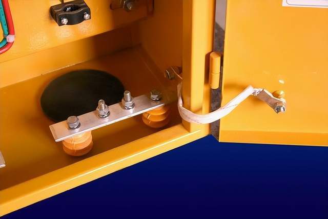 广电电气获得发明专利授权：“一种电动接地开关与断路器的两段式联锁装置”