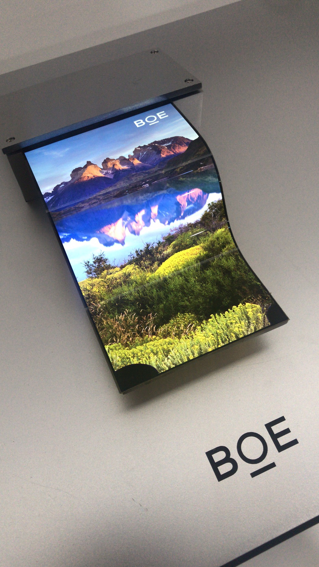 京东方Ａ获得实用新型专利授权：“显示基板和显示装置”