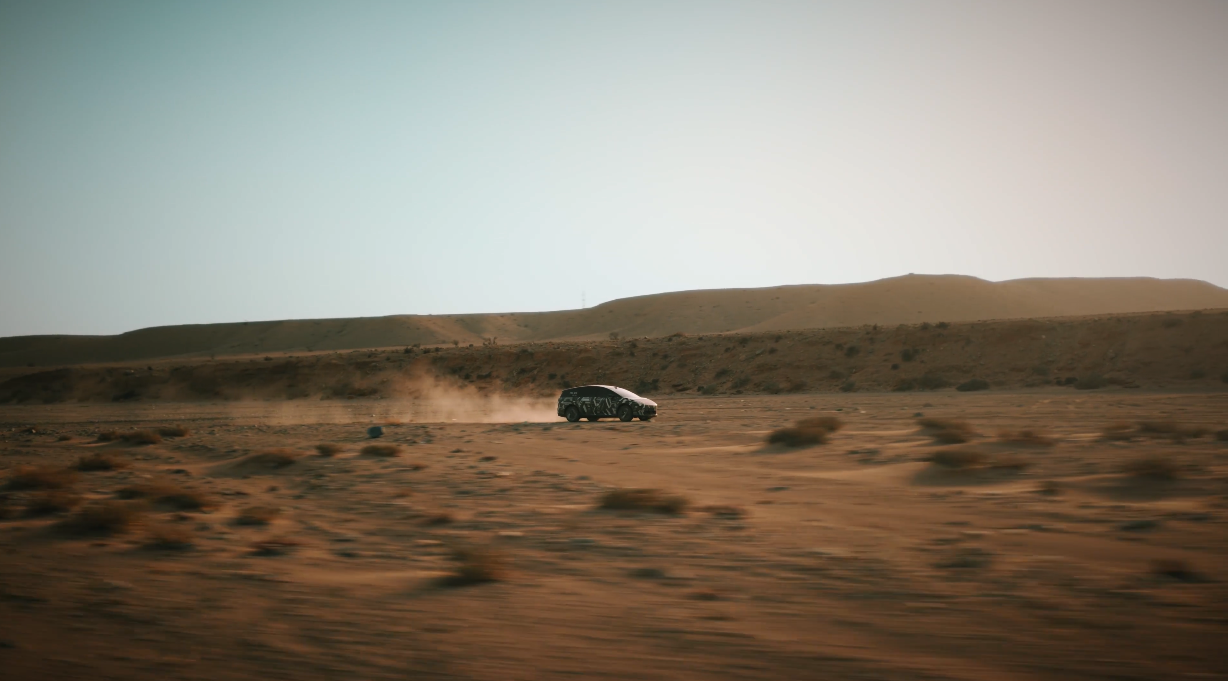 理想i8开启预订 理想汽车股价大涨超10%