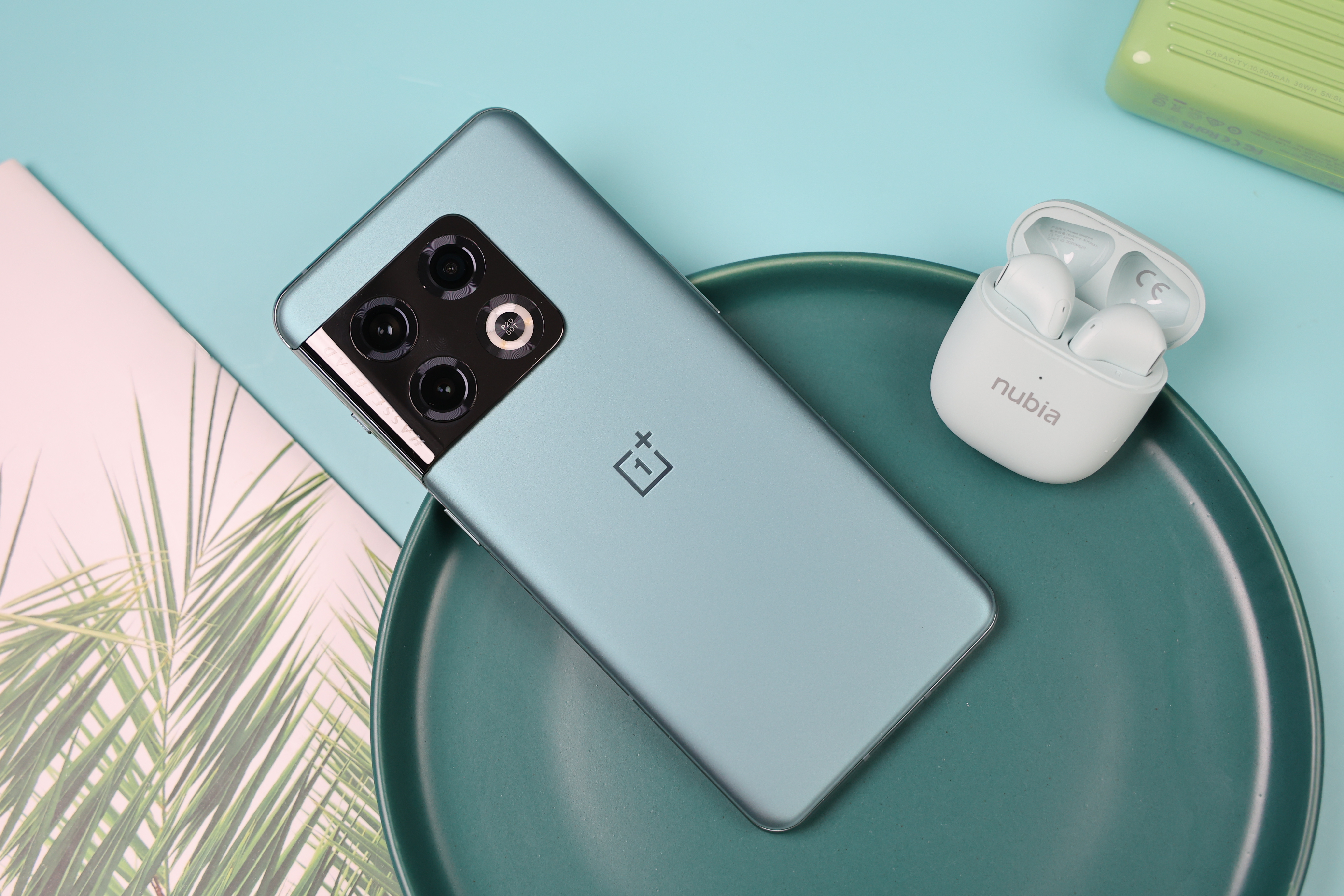 华勤技术获得发明专利授权：“一种镜头模组及电子设备”