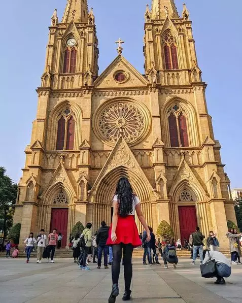 东南欧商业领袖峰会暨颁奖典礼在萨拉热窝举行