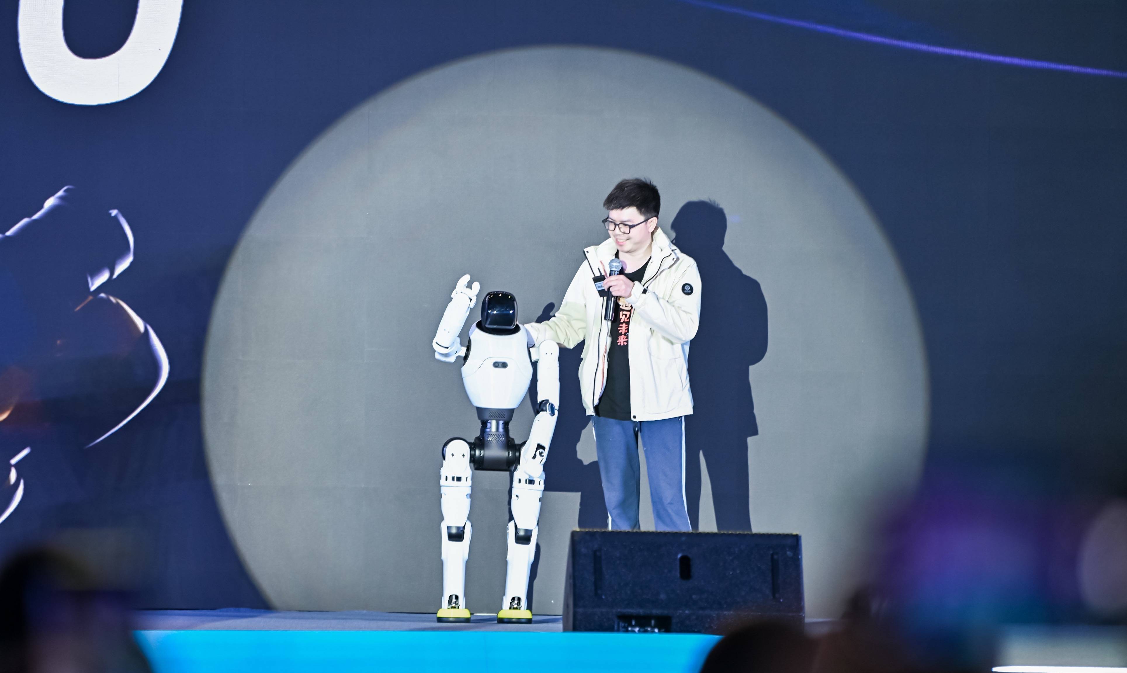 智元机器人关联公司更名 变更为智元创新科技公司