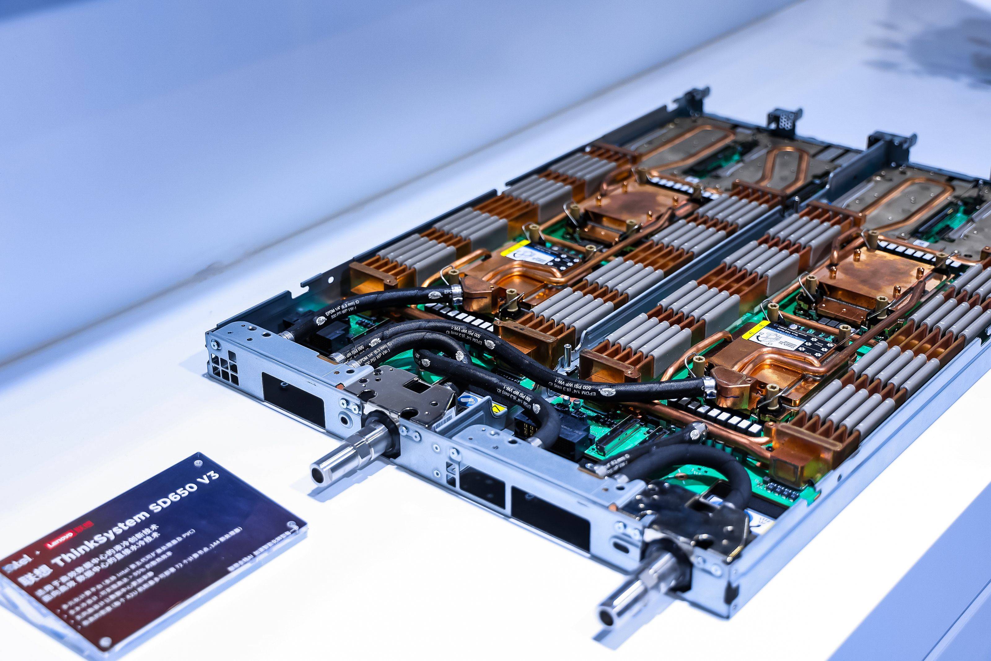 阿里AI携三款大模型亮相WAIC 全栈AI为开源开放提速