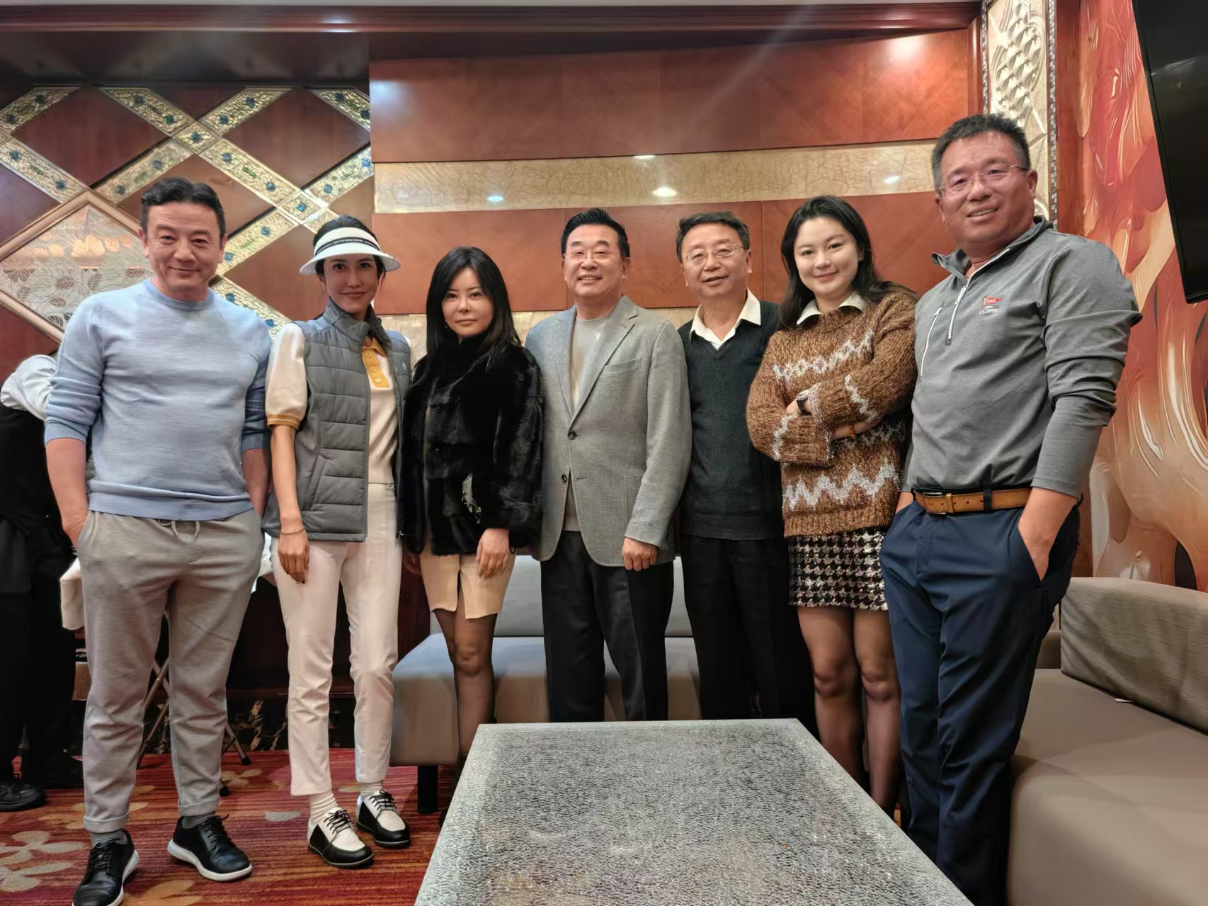 驻非盟使团团长蒋烽大使会见非洲中国商会会长李庆勇