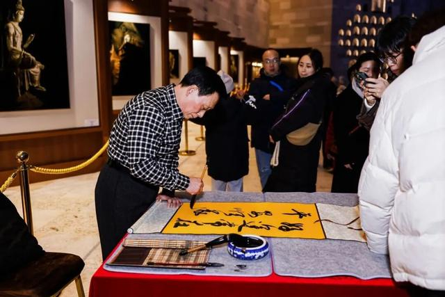 罗 牛 山：截至2026年01月09日股东户数约11.82万户