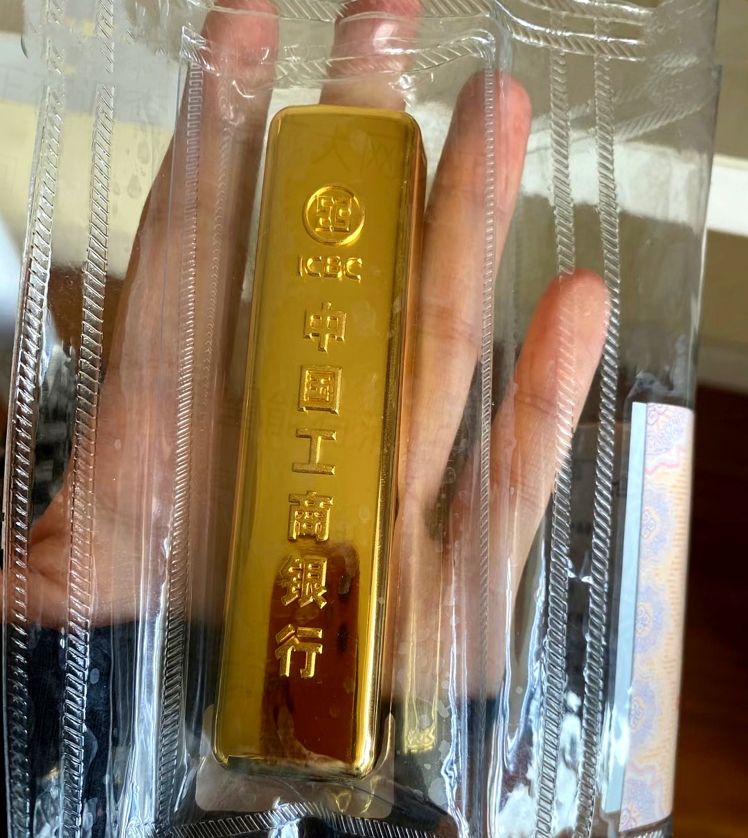 高金价致“门店客流减少”，中国黄金净利创八年新低