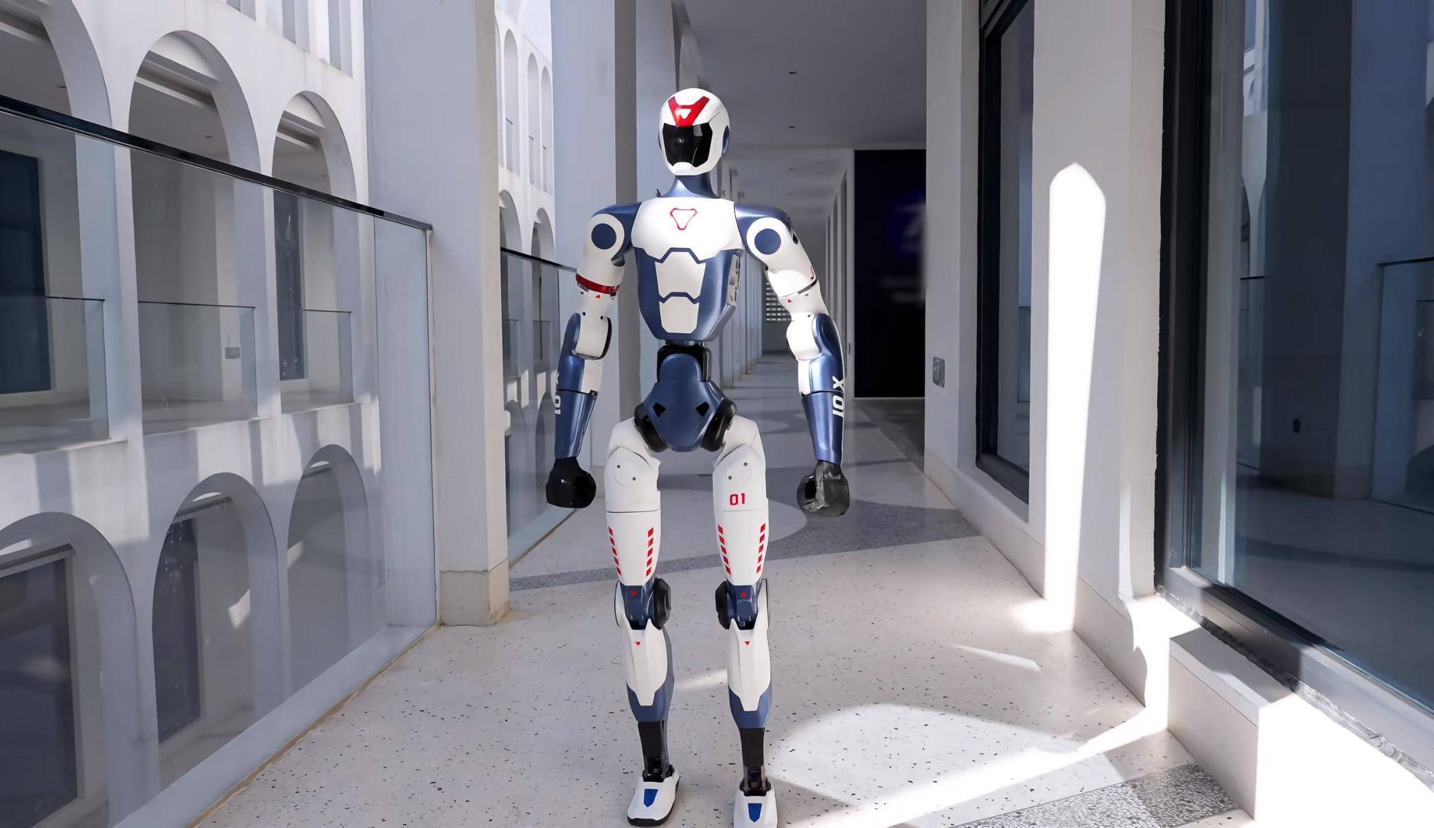 新时达：发布行业首款为工业而生的具身智能机器人SYNDA R1