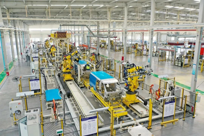 新宏创控股“蝶变”:635亿交易背后的监管智慧与市场活力