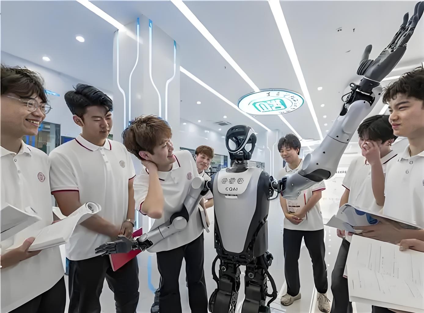 永赢基金李文宾:技术奇点引爆产业革命,AI重塑各行商业图景