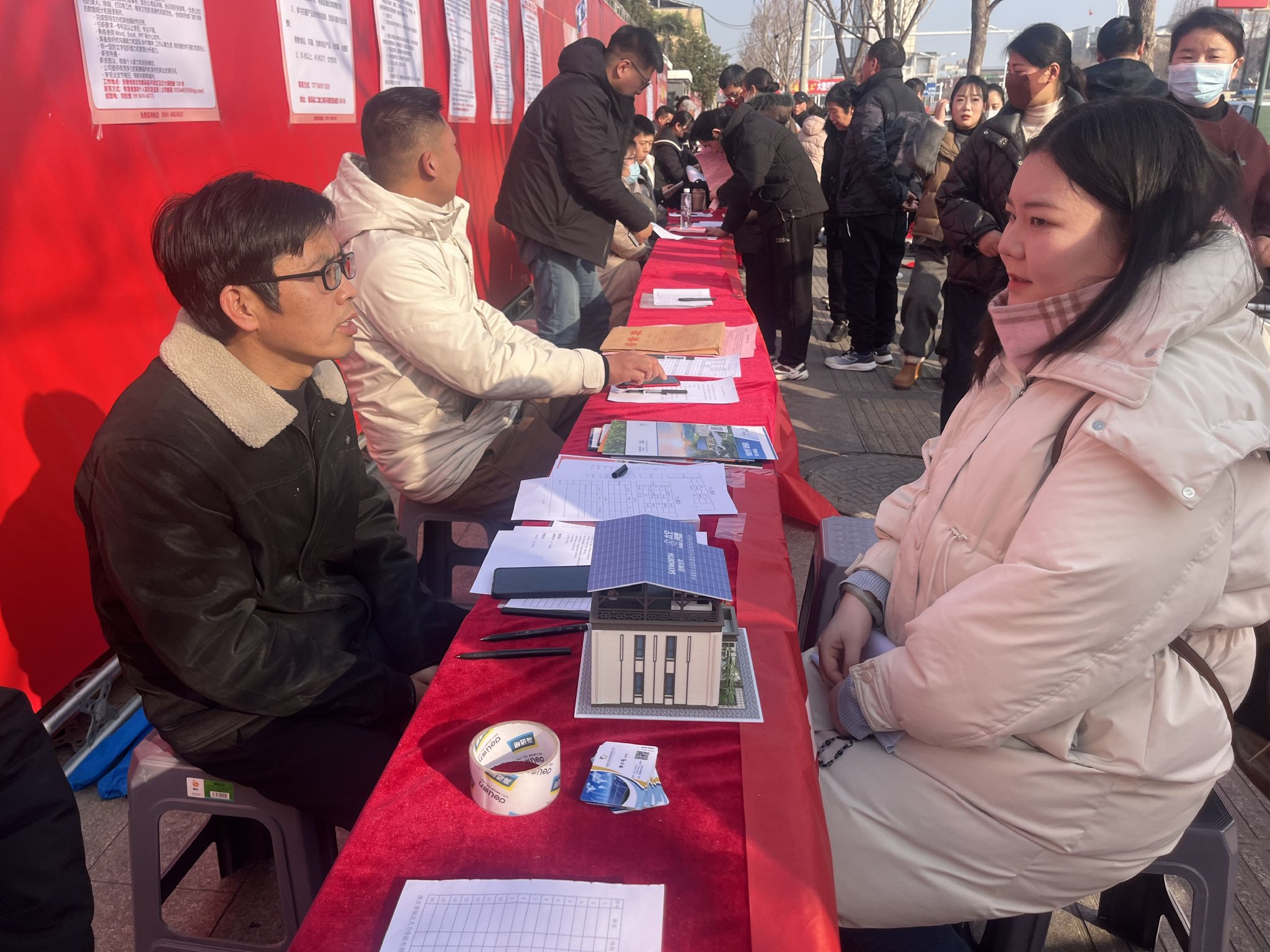 人力资源社会保障部等11部门联合开展2026年“春暖农民工”服务行动