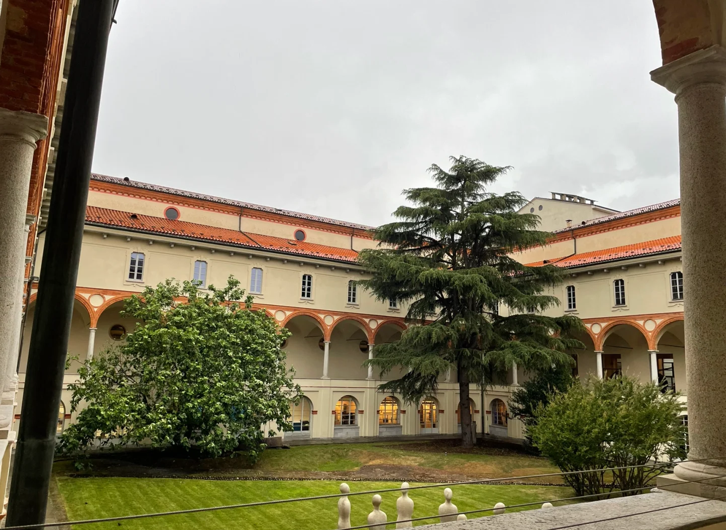 数据显示：全国共有1890个科技馆和科学技术类博物馆