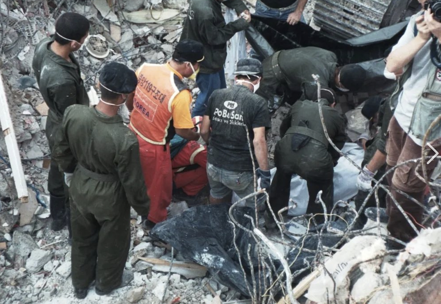 南桑威奇群岛地区发生5.9级地震