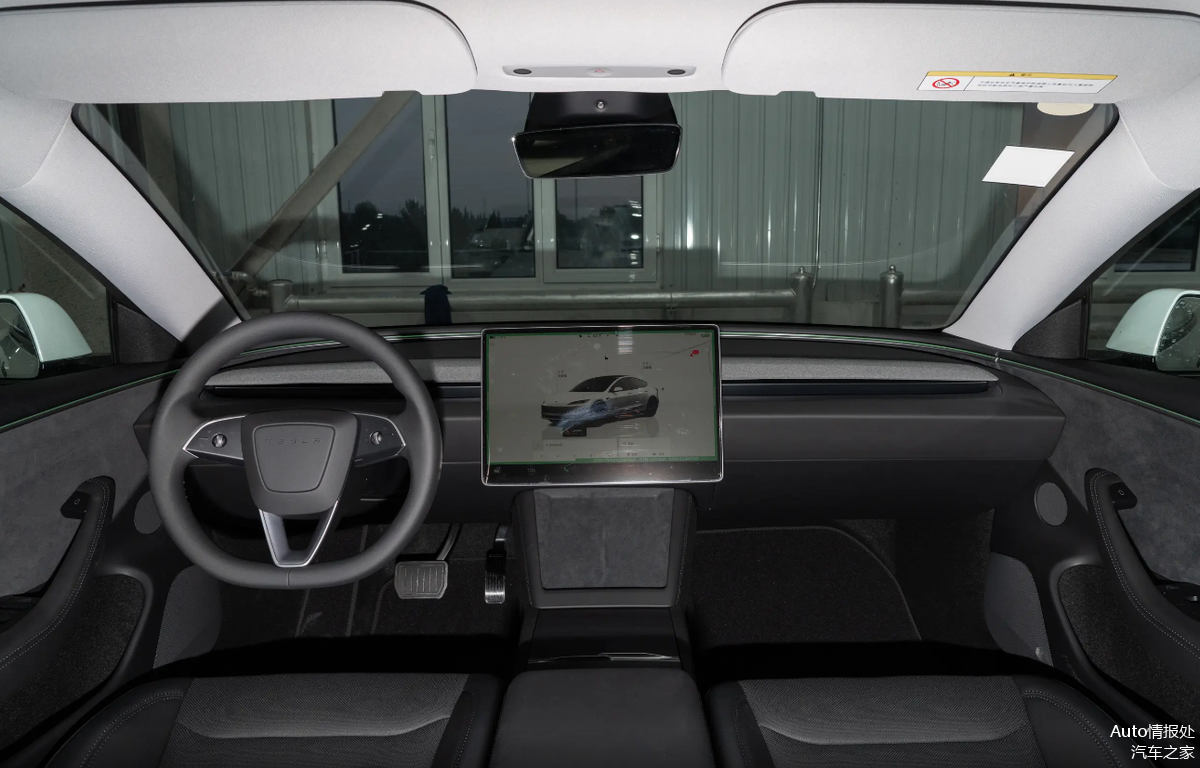 特斯拉2025年净利腰斩：Model S/X要停产，马斯克称中国机器人将是劲敌