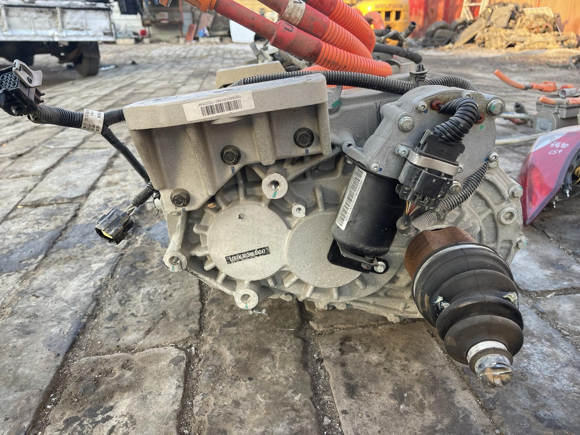 八一钢铁获得实用新型专利授权：“一种新能源机车的中间齿轮箱在线监测装置”