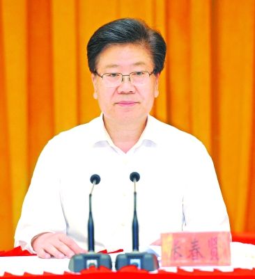 国家电网与新疆维吾尔自治区党委政府举行会谈