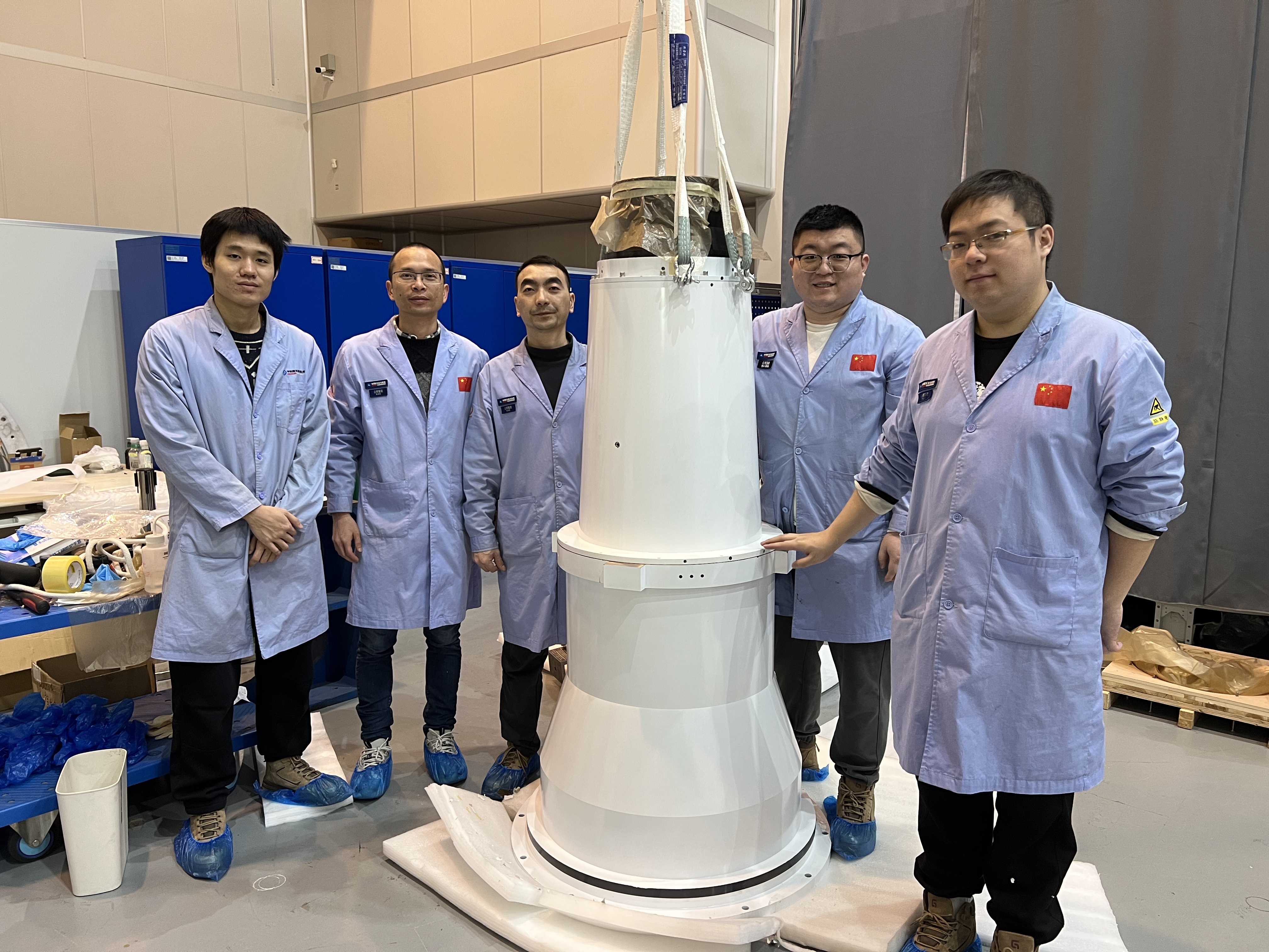 科学与健康丨中国科学家在南极“追光”