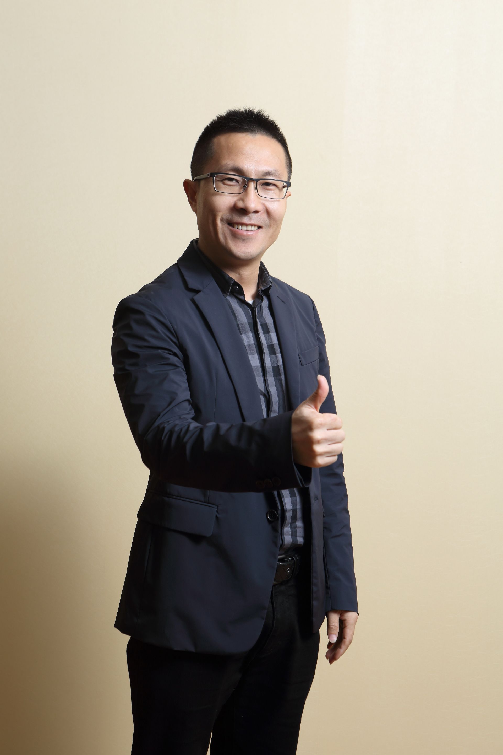 华宝新能:拟2210万元认购图灵安睿创投基金份额