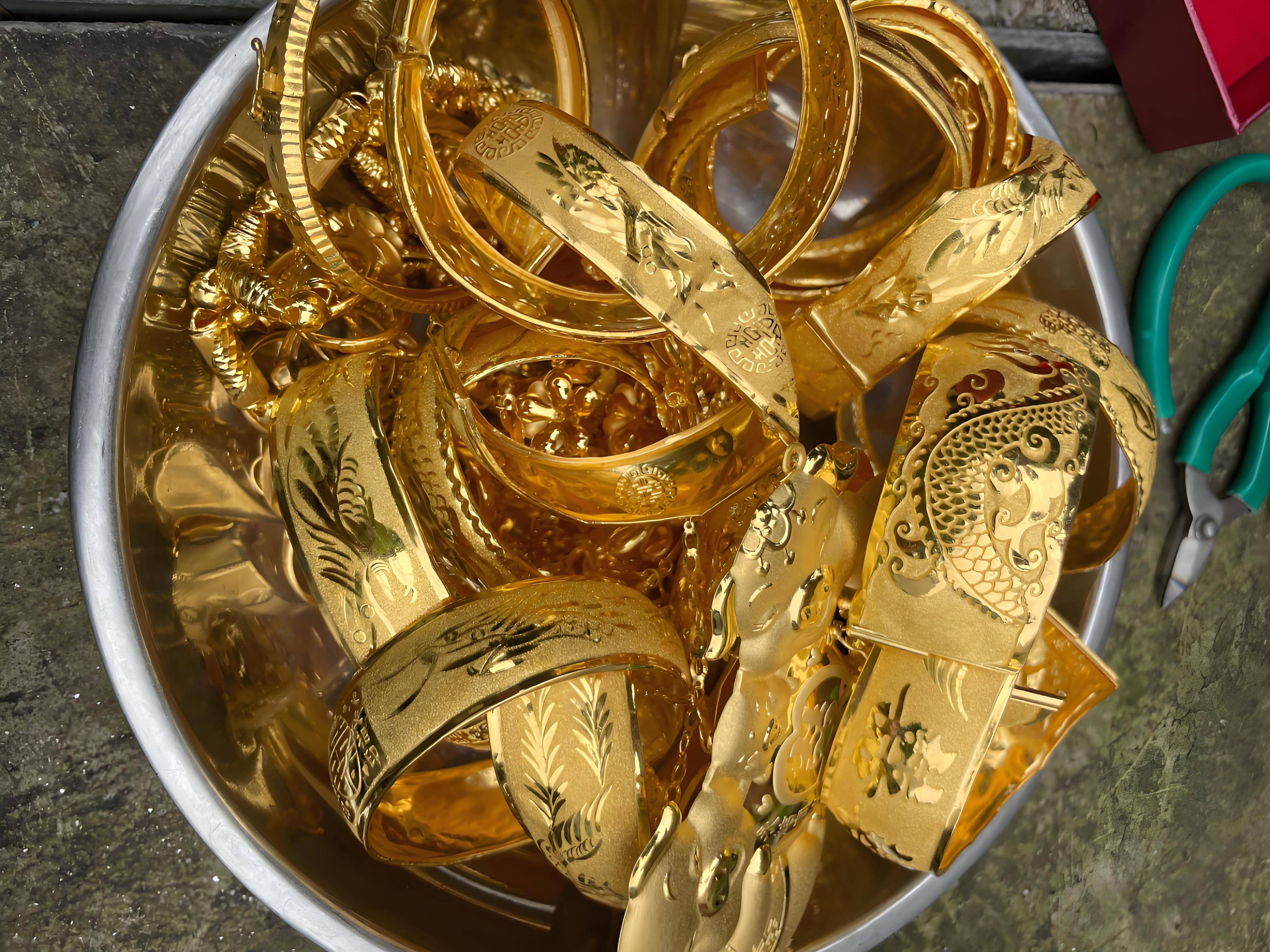 今日看点｜芝商所推出100盎司白银期货合约