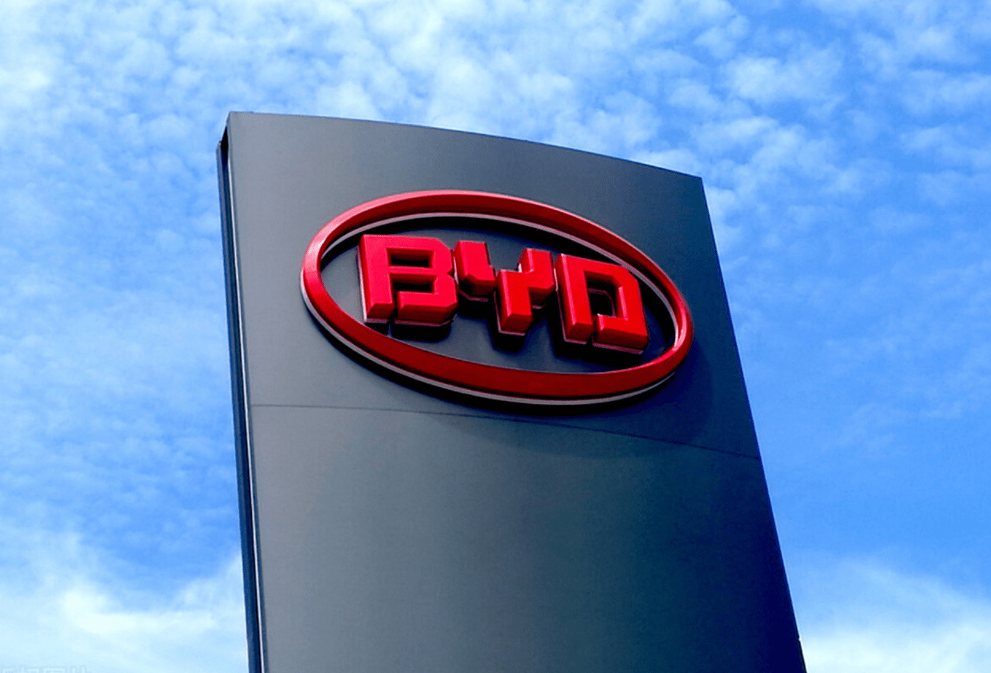 帅丰电器：业绩四连降触退市预警，营收跌破3亿，净利由盈转亏