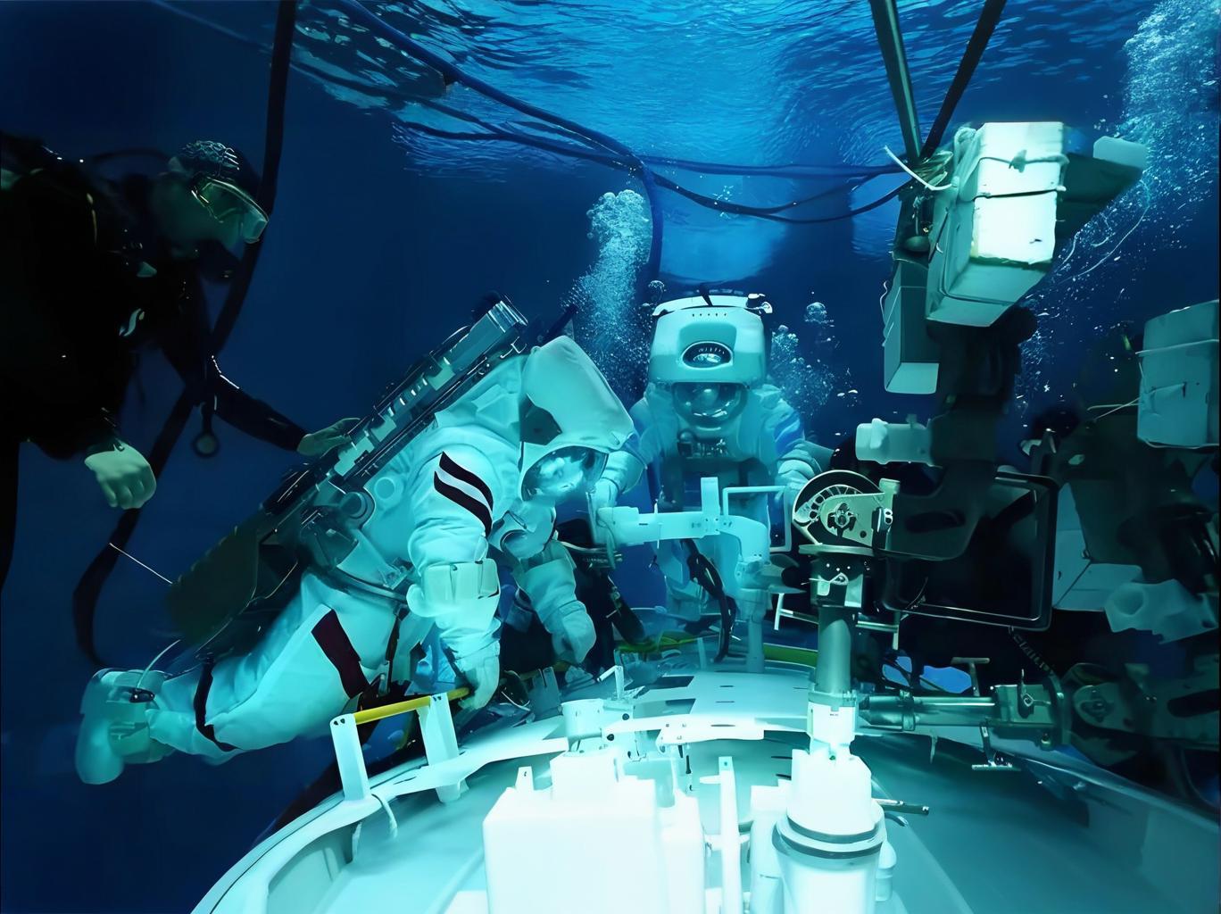 载人探月重要突破！“长十”“梦舟”携手创下多项首次