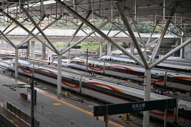 深圳铁路节前13天累计运输旅客超840万人次