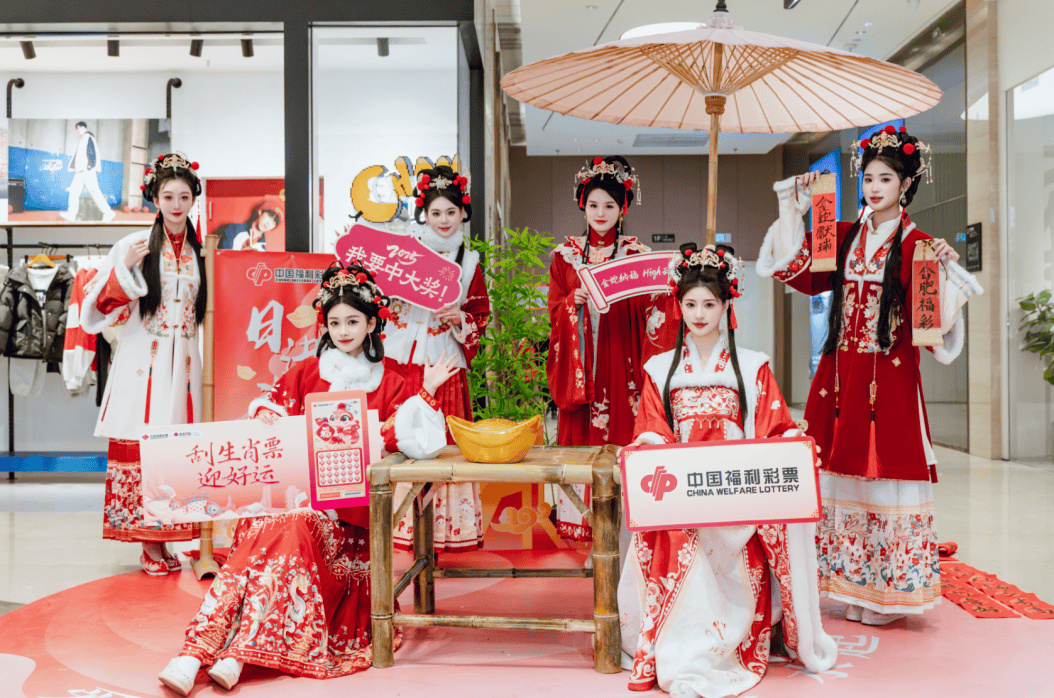 深圳“赛博春节”市集激活节日经济新动能丨新春走基层