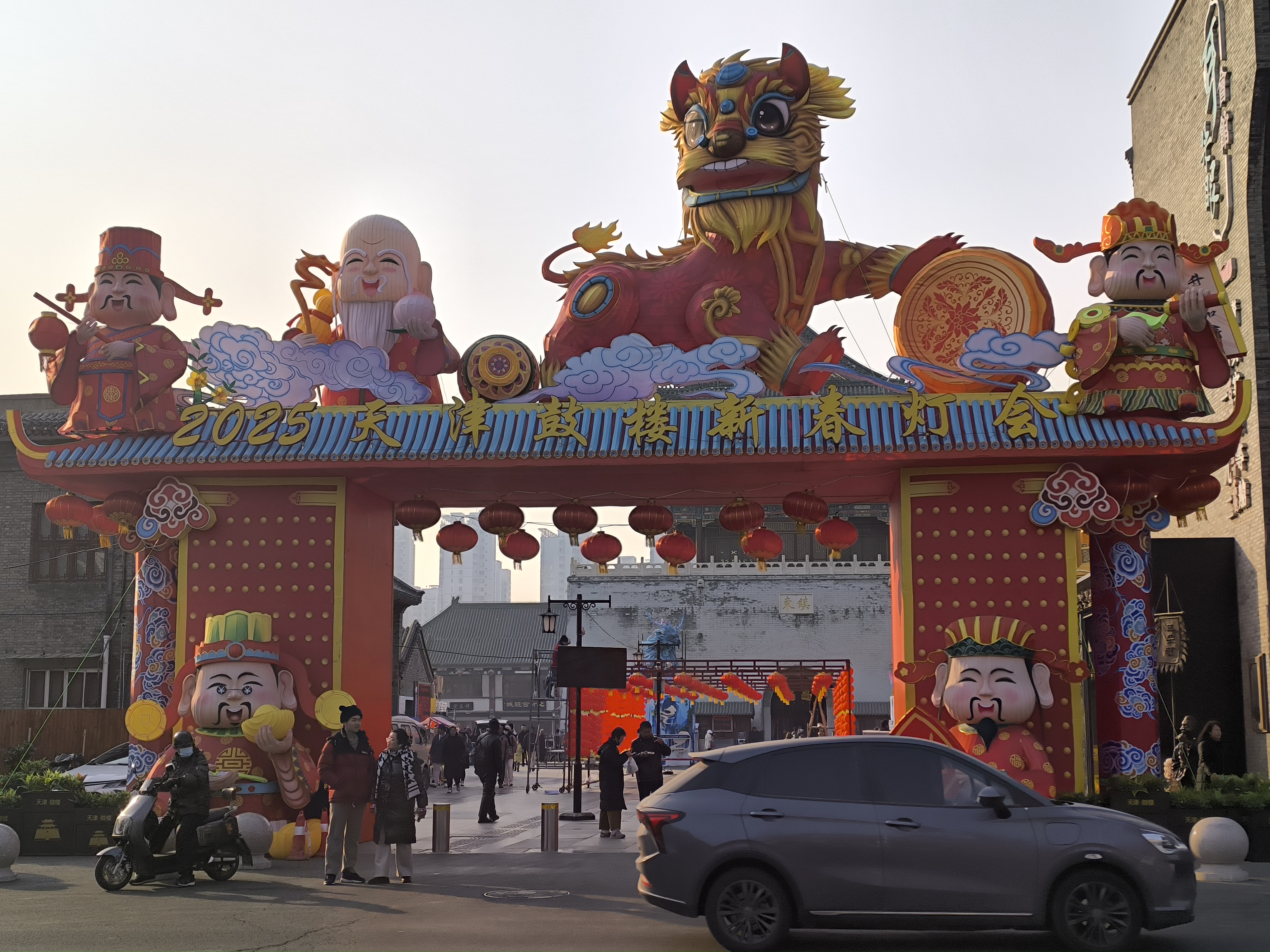 深圳“赛博春节”市集激活节日经济新动能丨新春走基层