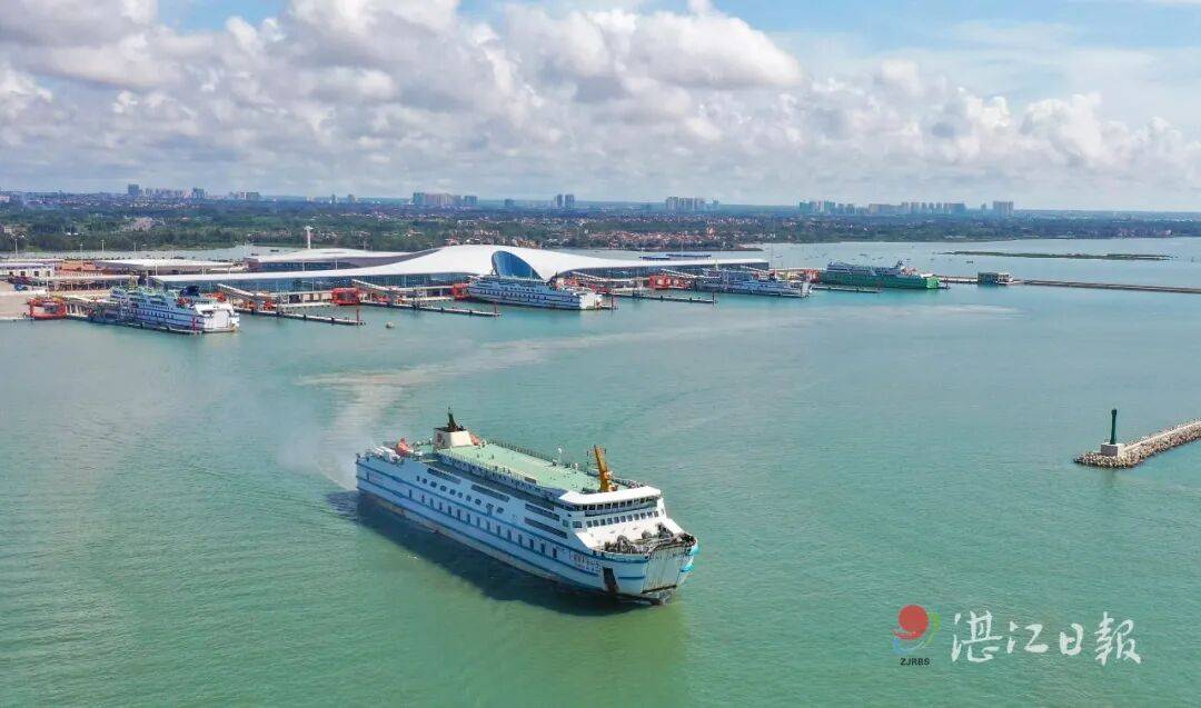 海口、湛江联合召开海口⇌湛江琼州海峡春运服务保障新闻发布会 预计节后出岛高峰为2月20日—23日