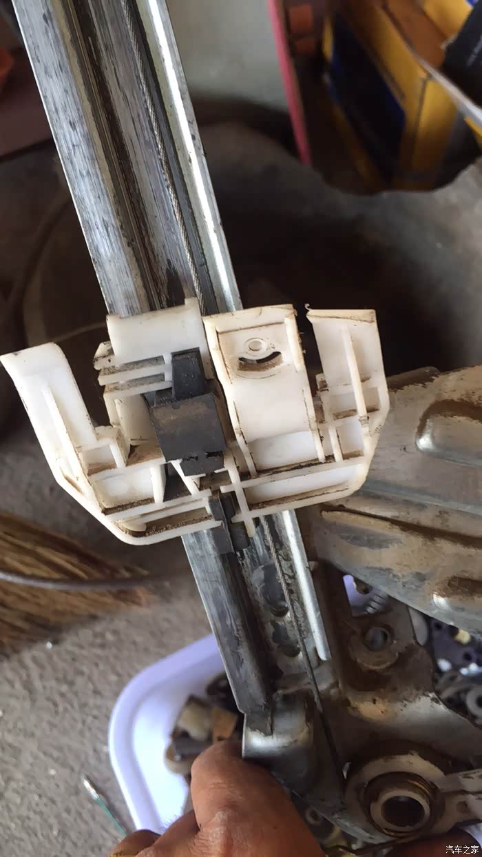 江淮汽车获得发明专利授权：“一种塑料卡扣”