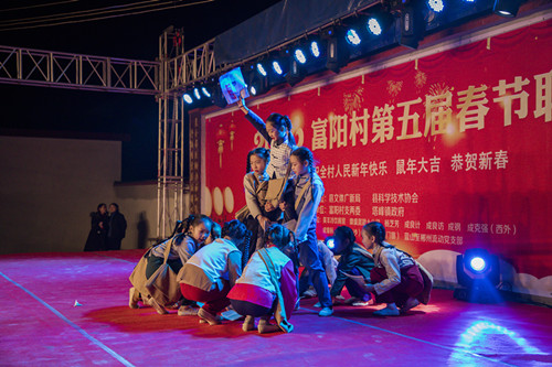 新春走基层 | 深圳最被“低估”的街道：21.8平方公里，撑起全市29%独角兽估值！年轻人却这么说……